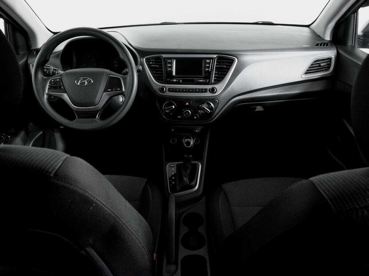 Купить Hyundai Solaris, 2018, 188 438 км.. Фото: #11