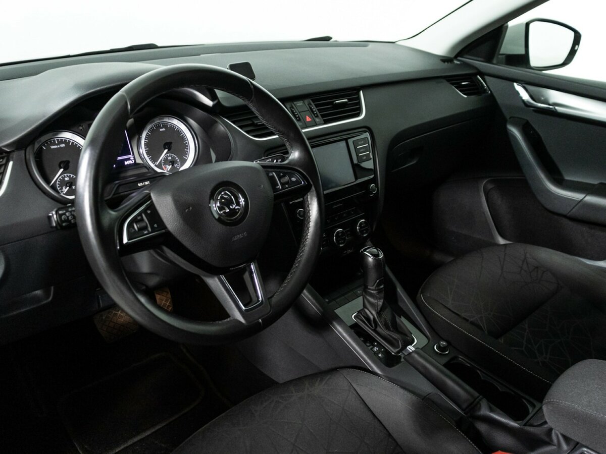 Купить Skoda Octavia, 2019, 61 764 км.. Фото: #10