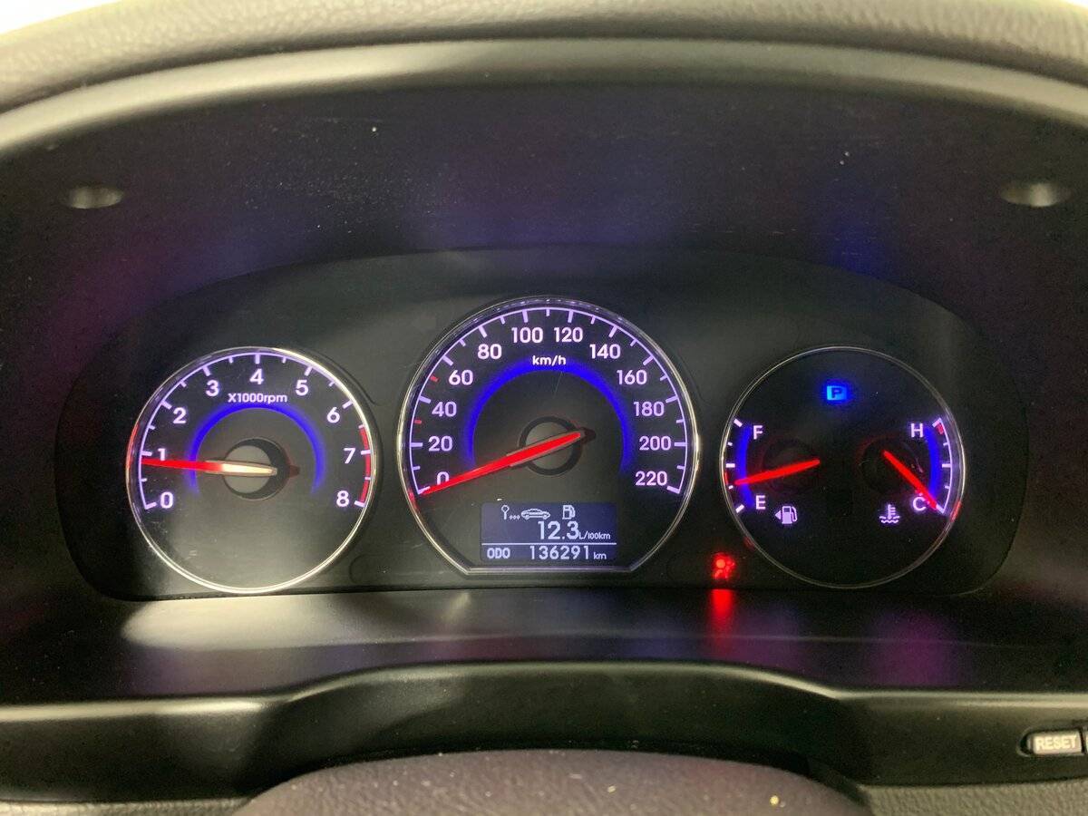 Купить Hyundai Santa Fe, 2012, 136 887 км.. Фото: #13