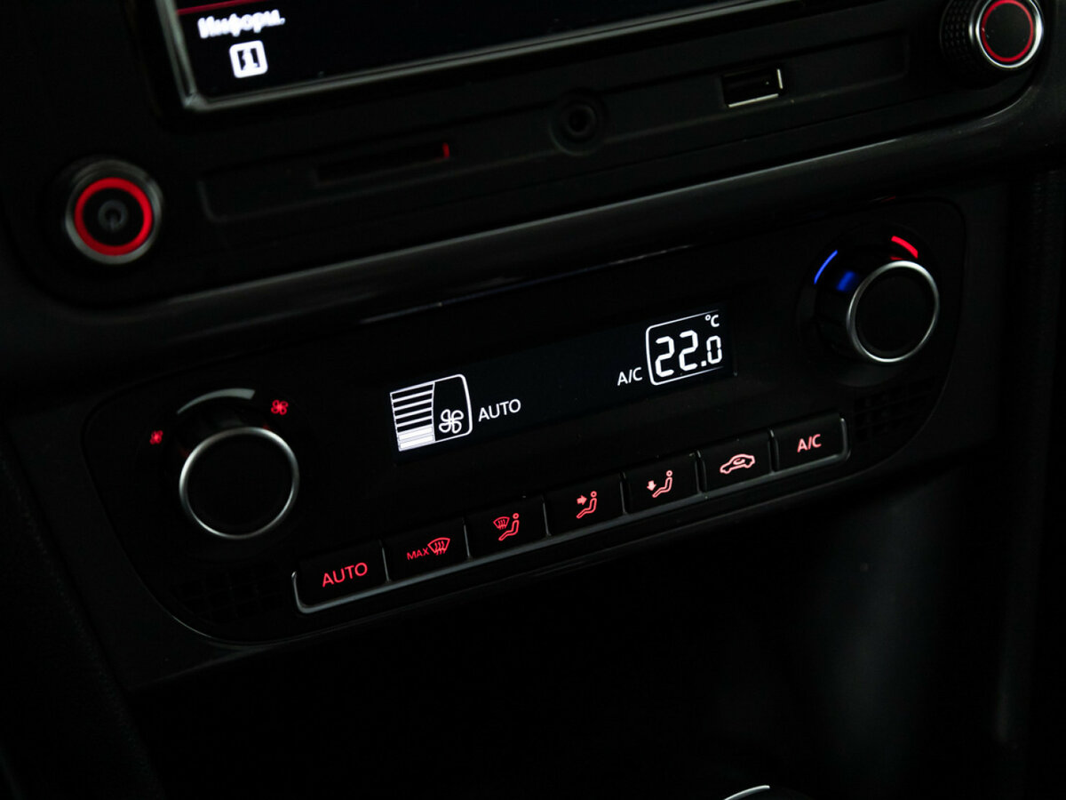 Купить Volkswagen Polo, 2018, 110 824 км.. Фото: #15