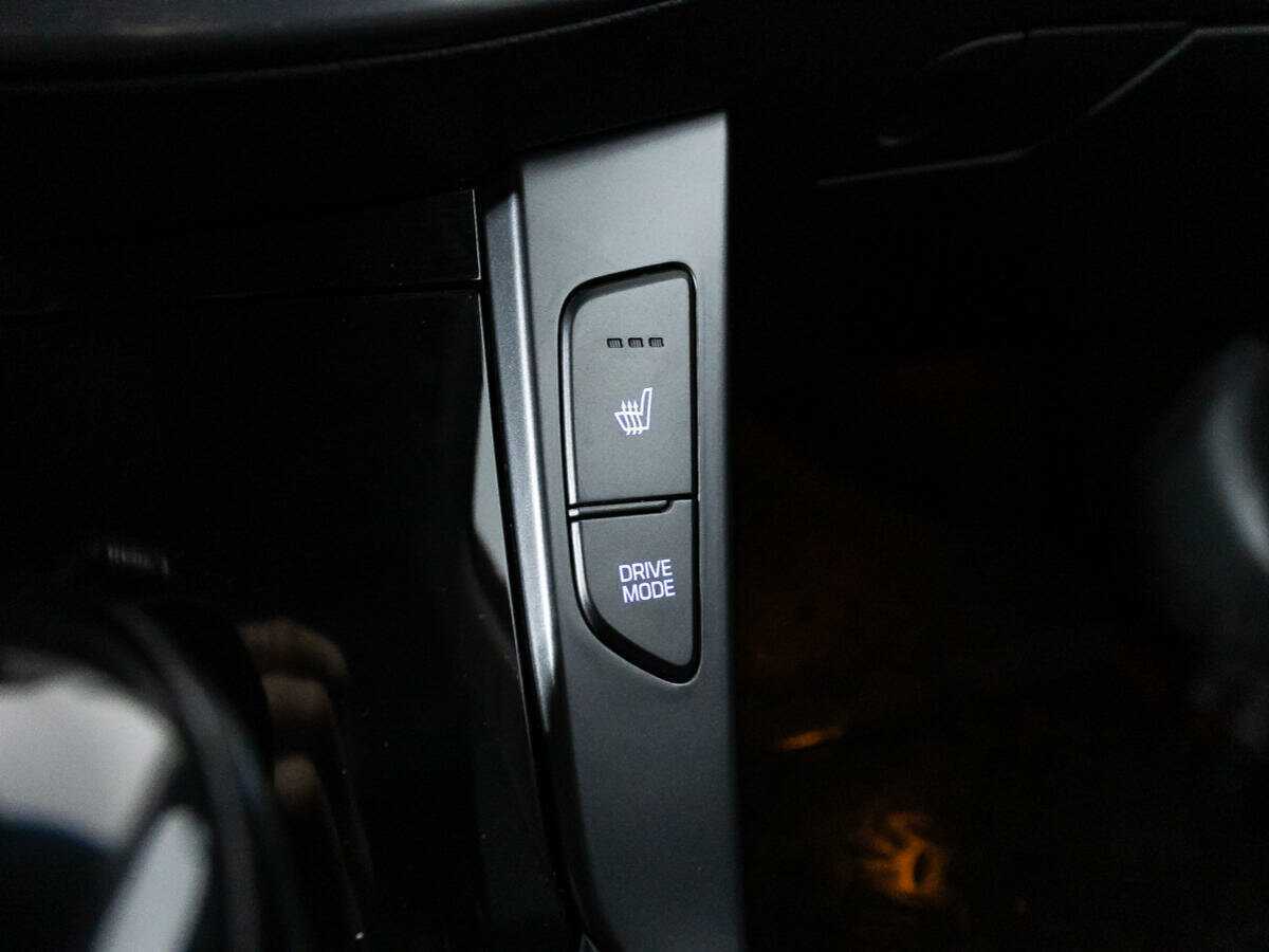 Купить Hyundai i40, 2015, 101 775 км.. Фото: #17