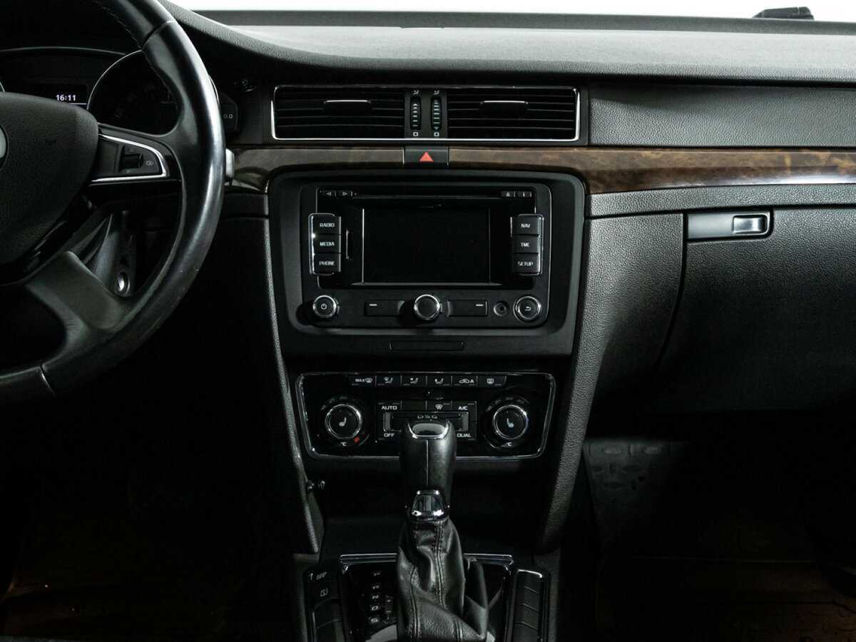 Купить Skoda Superb, 2013, 246 419 км.. Фото: #13