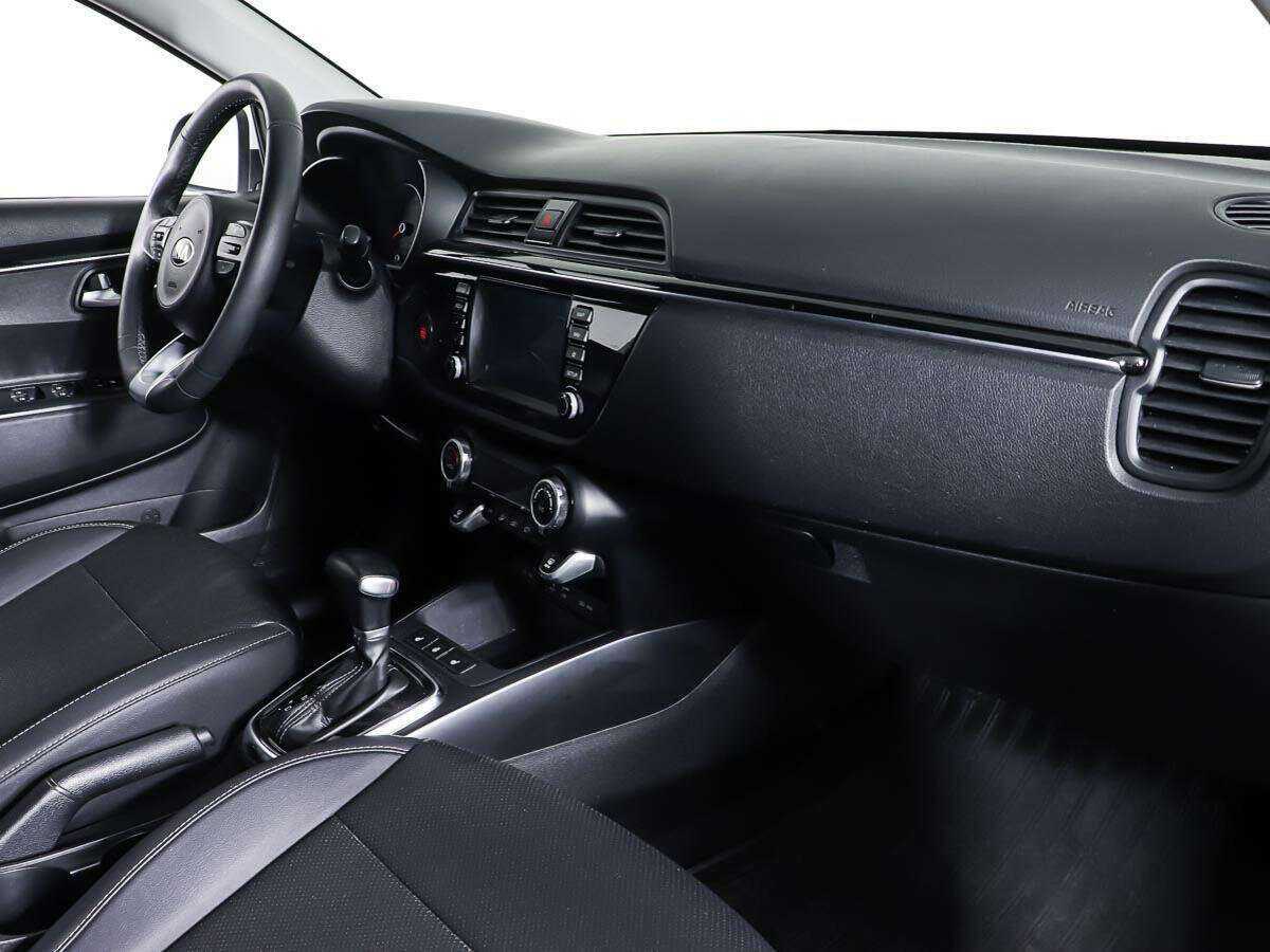Купить Kia Rio, 2017, 48 173 км.. Фото: #8
