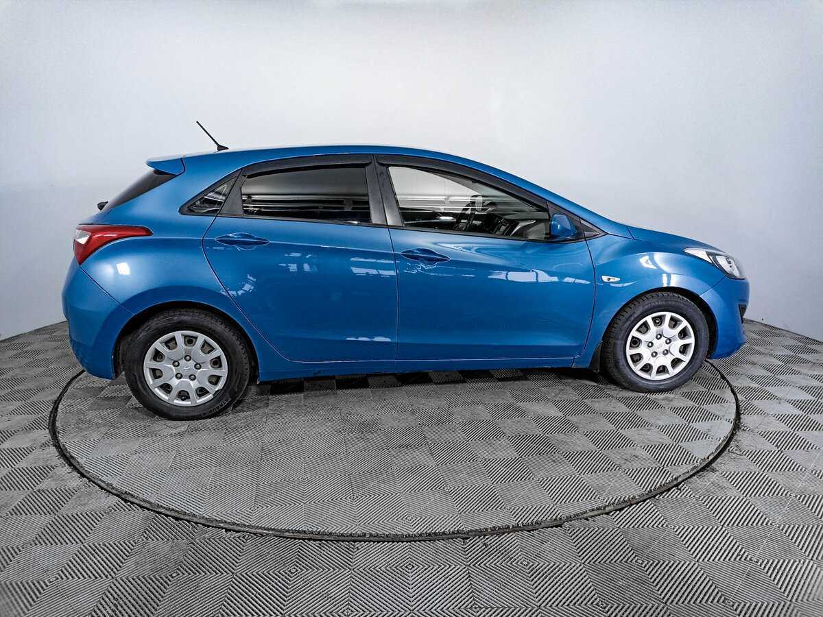 Купить Hyundai i30, 2013, 182 678 км.. Фото: #3