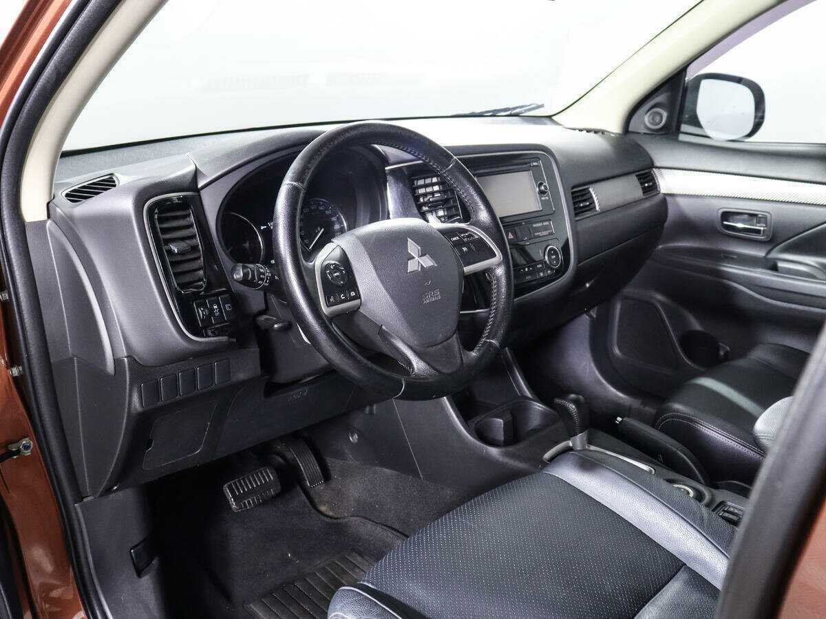 Купить Mitsubishi Outlander, 2012, 167 633 км.. Фото: #13
