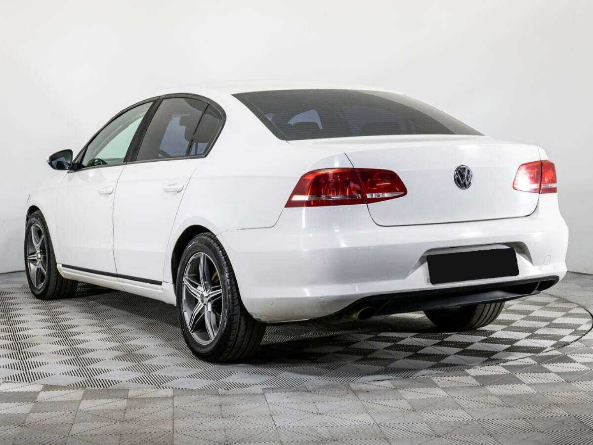 Купить Volkswagen Passat, 2012, 279 510 км.. Фото: #6