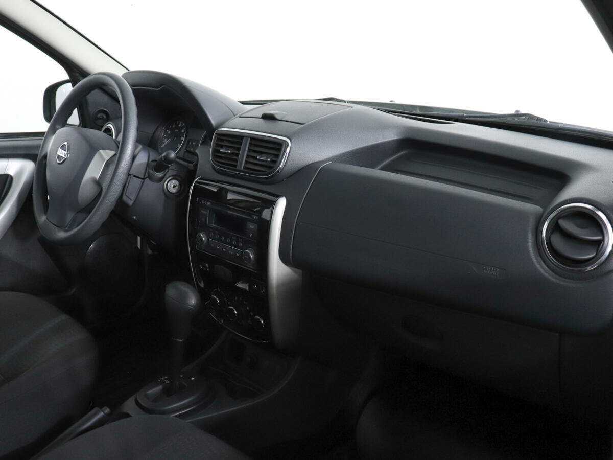 Купить Nissan Terrano, 2014, 218 371 км.. Фото: #9