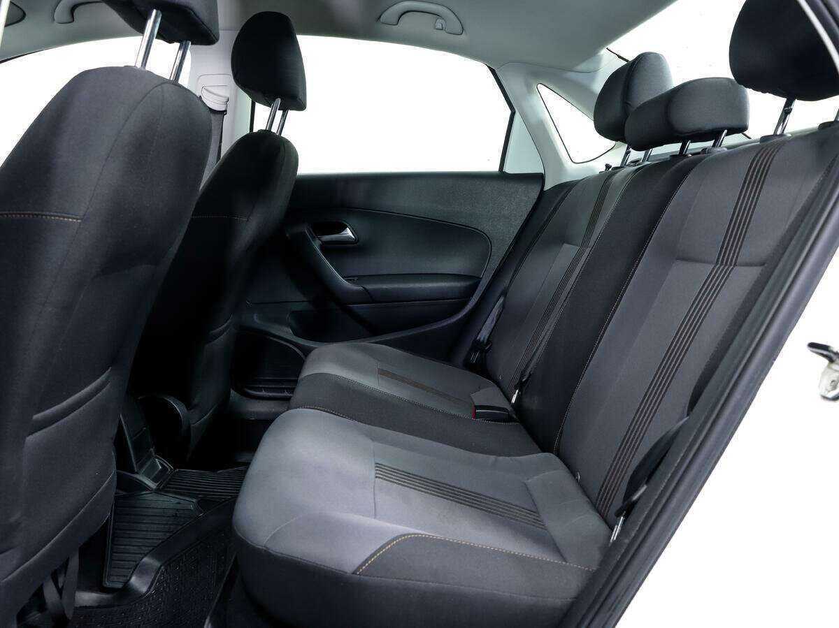 Купить Volkswagen Polo, 2016, 76 520 км.. Фото: #10