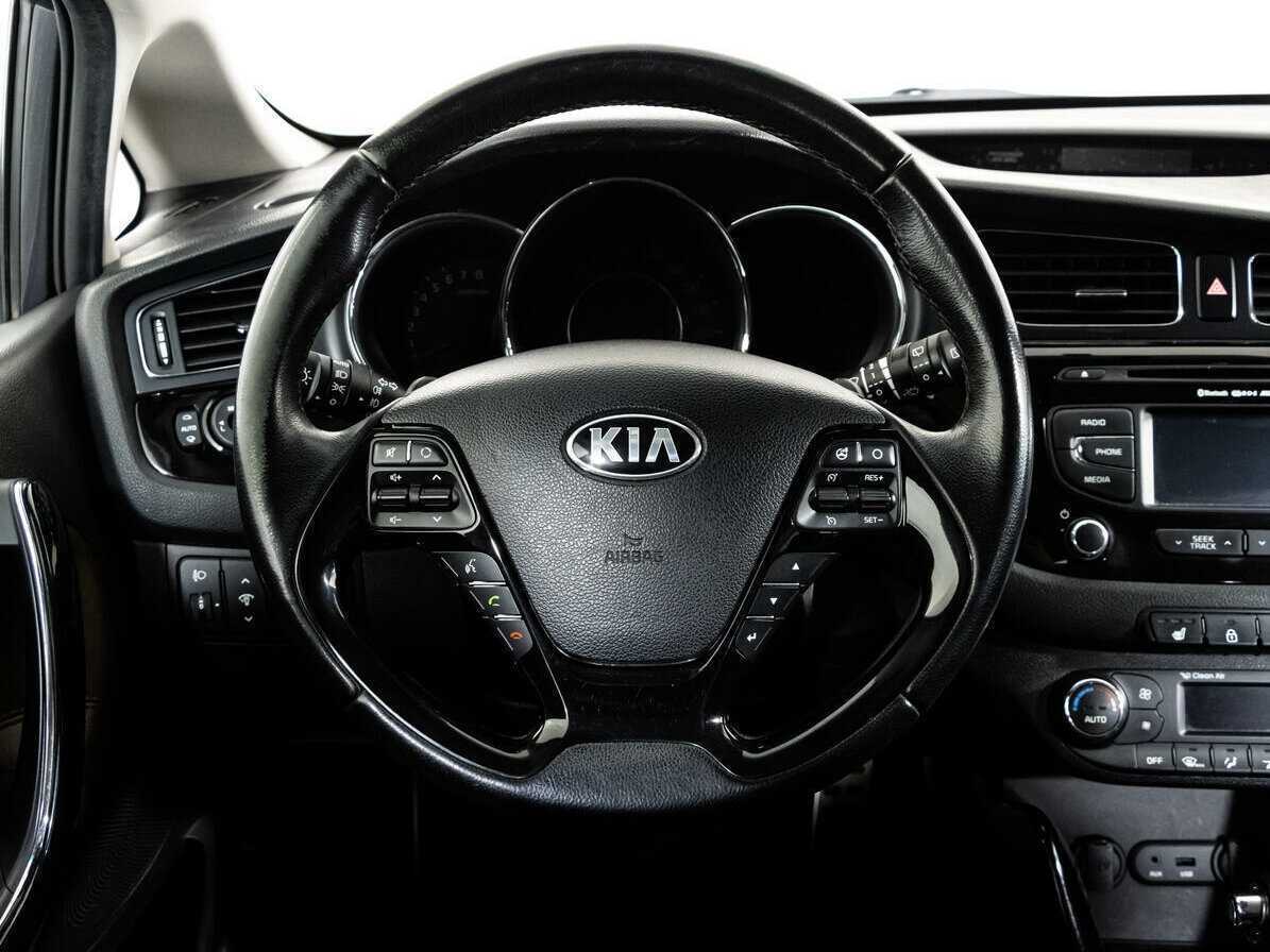 Купить Kia Ceed, 2014, 90 136 км.. Фото: #9