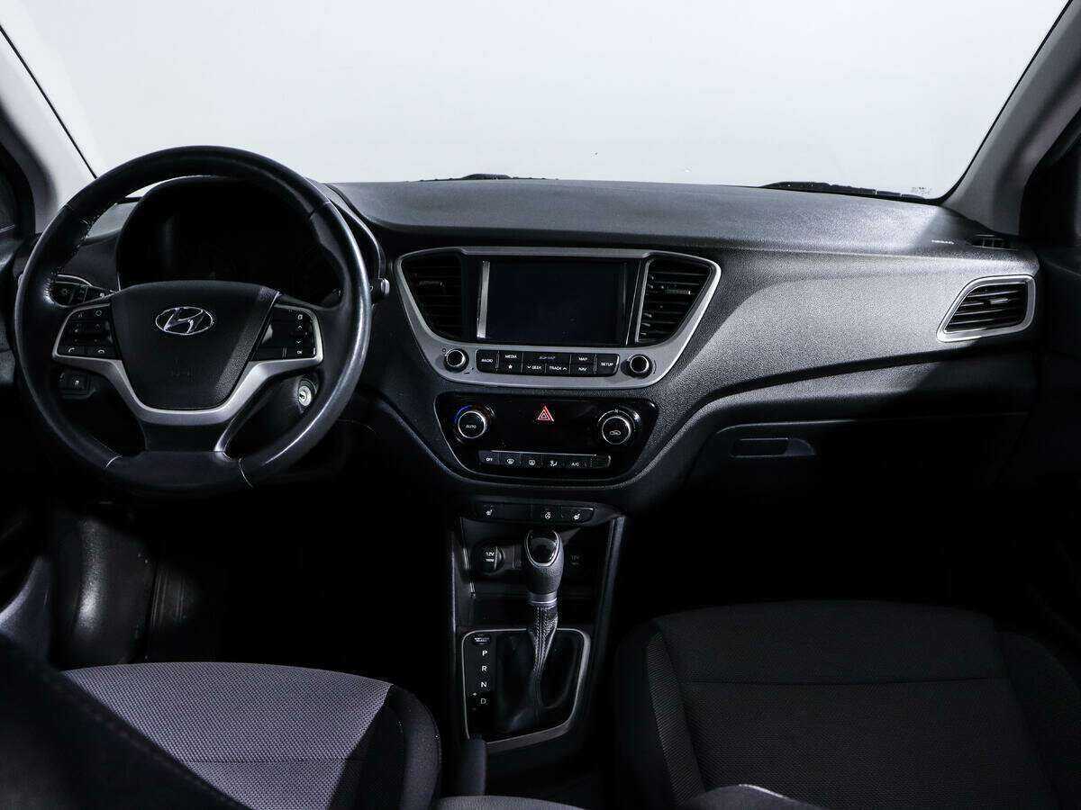 Купить Hyundai Solaris, 2018, 86 000 км.. Фото: #9