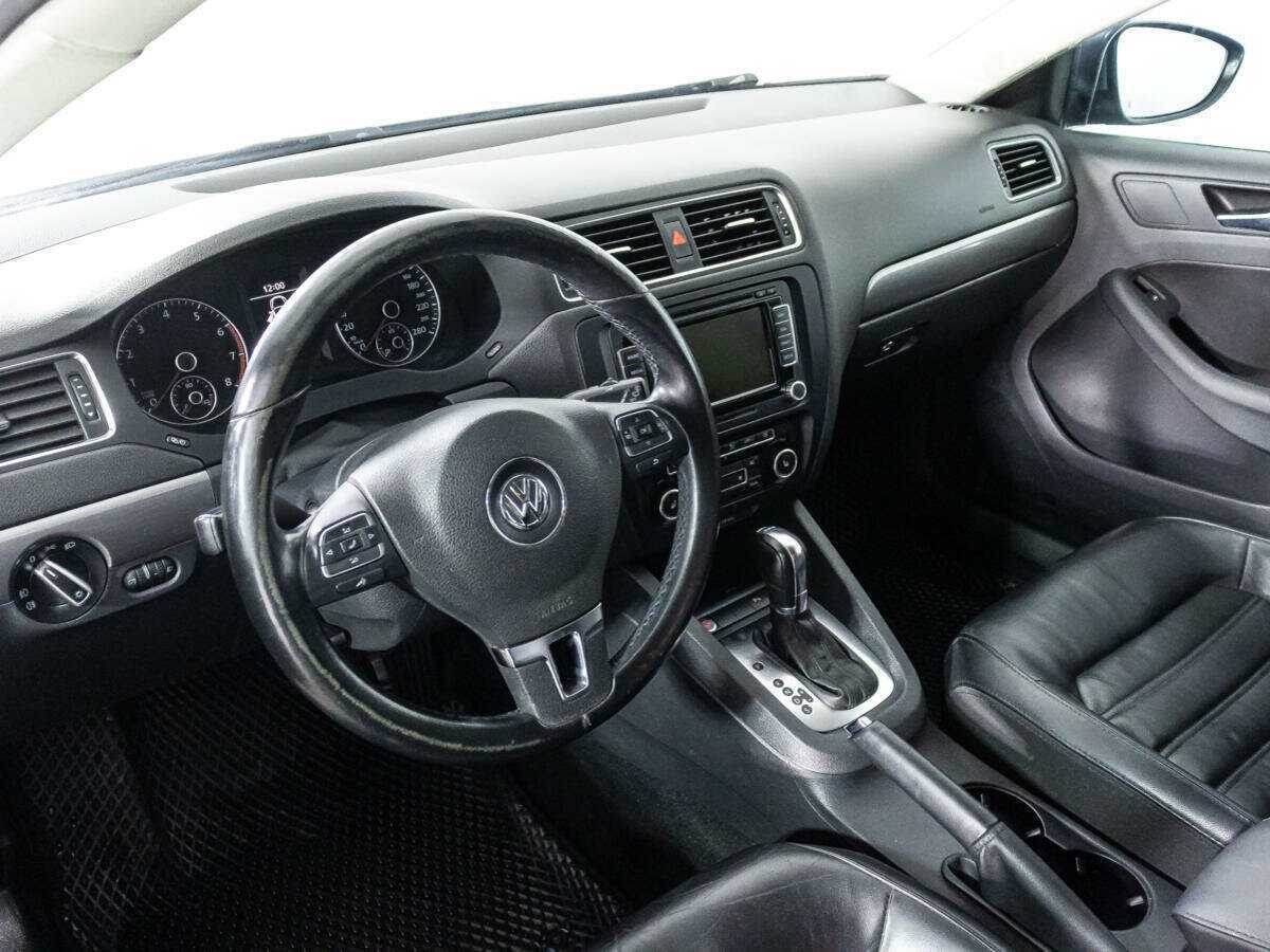 Купить Volkswagen Jetta, 2012, 197 967 км.. Фото: #10