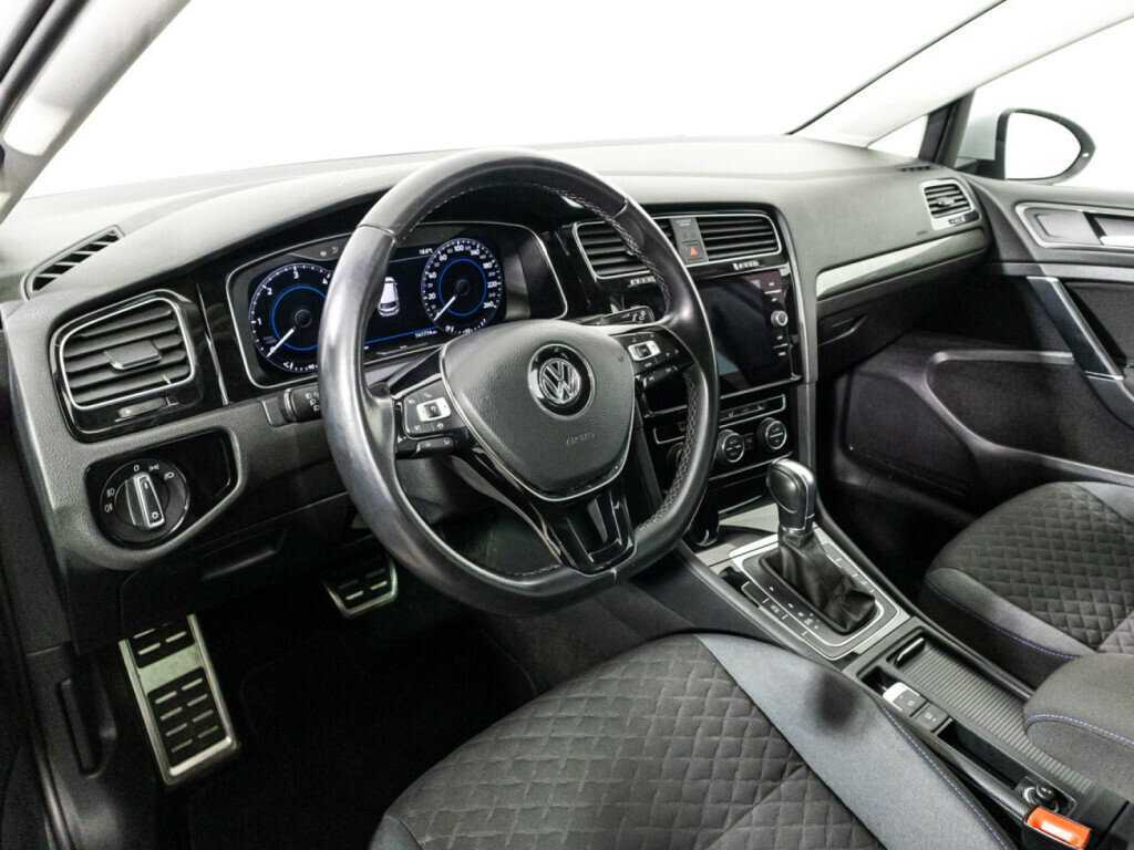 Купить Volkswagen Golf, 2018, 141 712 км.. Фото: #10