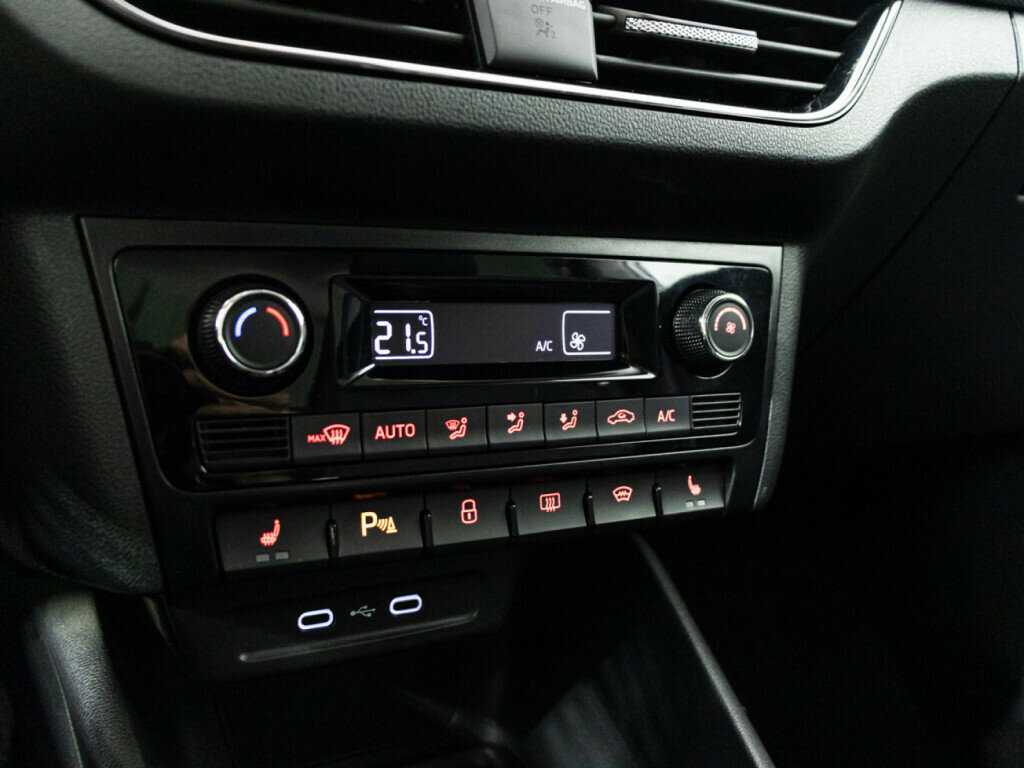 Купить Volkswagen Polo, 2020, 89 275 км.. Фото: #16