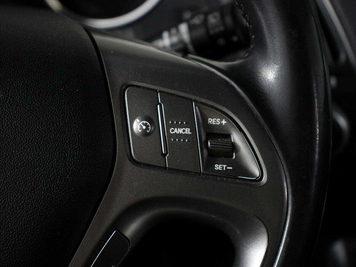 Купить Hyundai ix35, 2013, 182 117 км.. Фото: #15