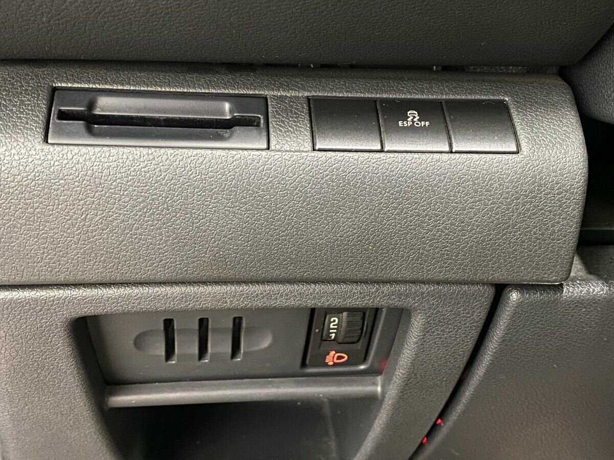 Купить Peugeot 3008, 2012, 203 460 км.. Фото: #13