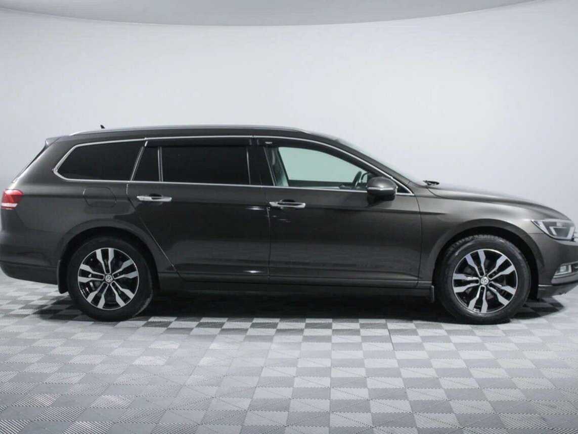 Купить Volkswagen Passat, 2017, 141 158 км.. Фото: #3
