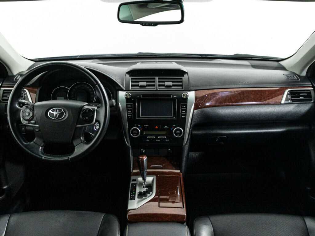 Купить Toyota Camry, 2012, 150 323 км.. Фото: #12
