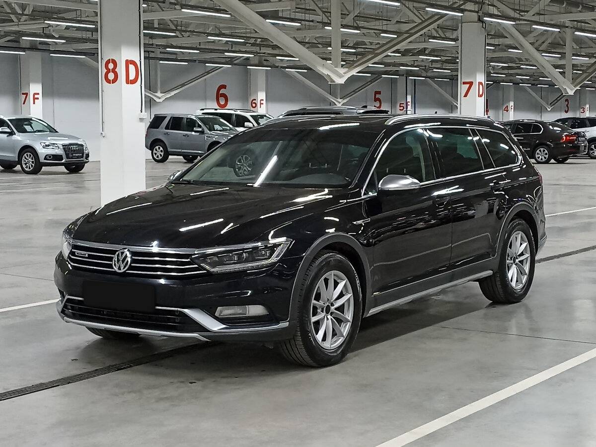 Купить Volkswagen Passat, 2018, 130 479 км.. Фото: #0
