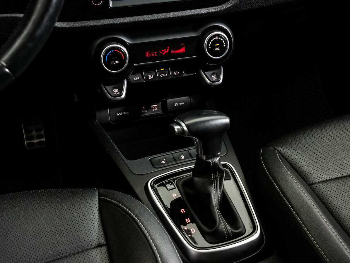 Купить Kia Rio, 2018, 90 644 км.. Фото: #12