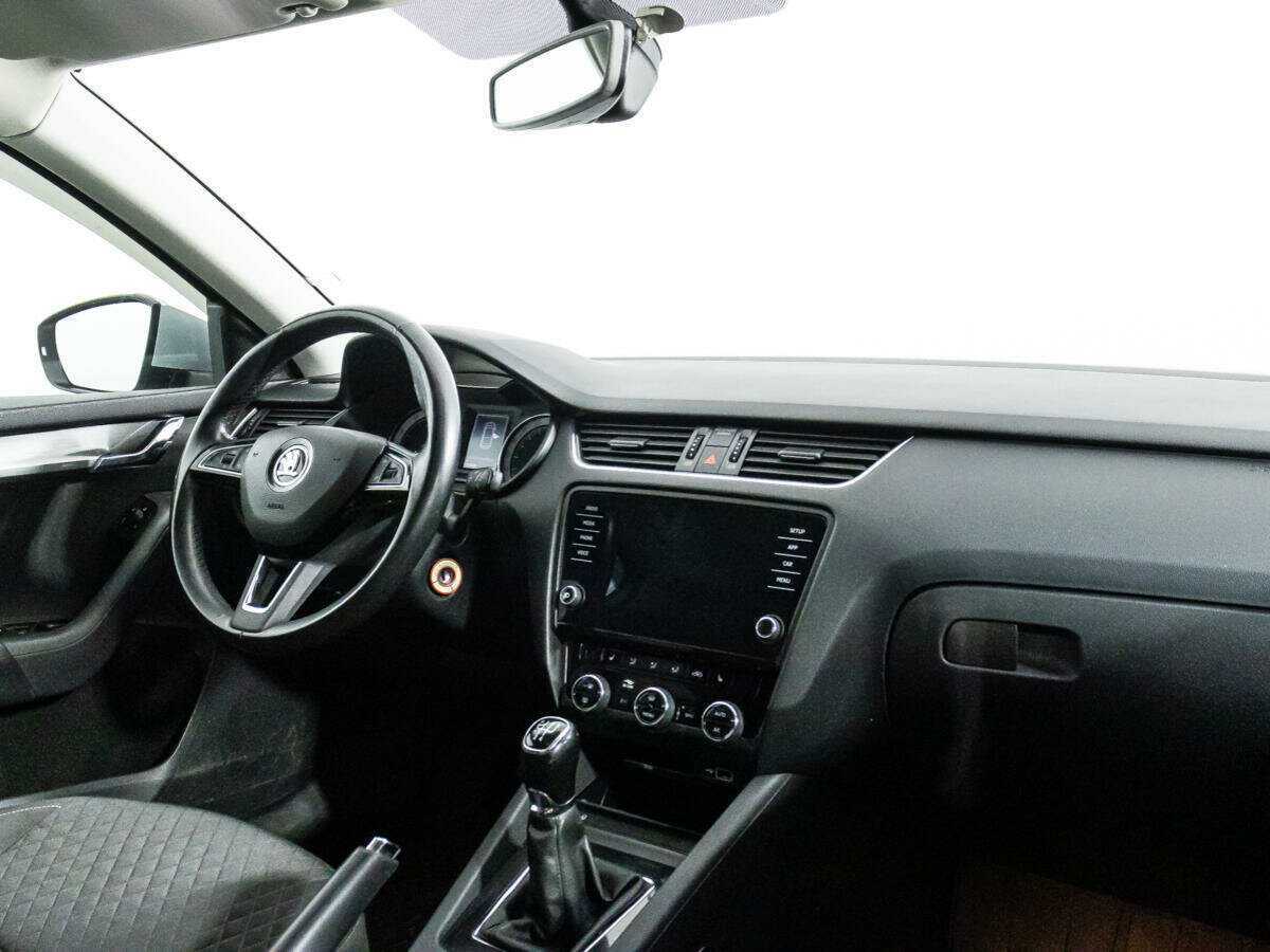 Купить Skoda Octavia, 2018, 175 047 км.. Фото: #8