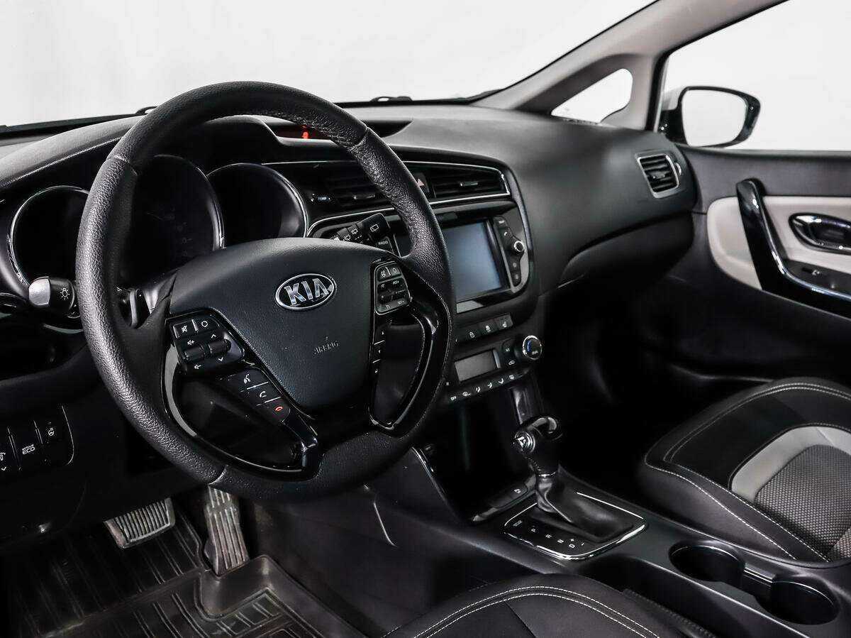 Купить Kia Ceed, 2018, 92 300 км.. Фото: #6