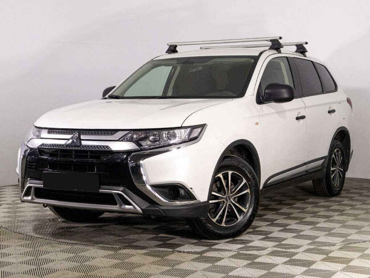 Купить Mitsubishi Outlander, 2020, 84 000 км.. Посмотреть фото