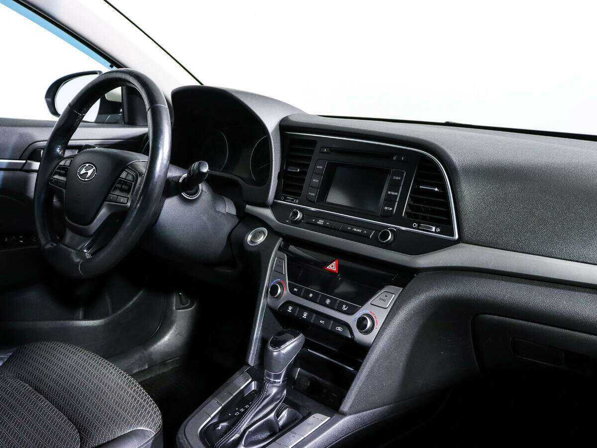 Купить Hyundai Elantra, 2018, 128 900 км.. Фото: #8