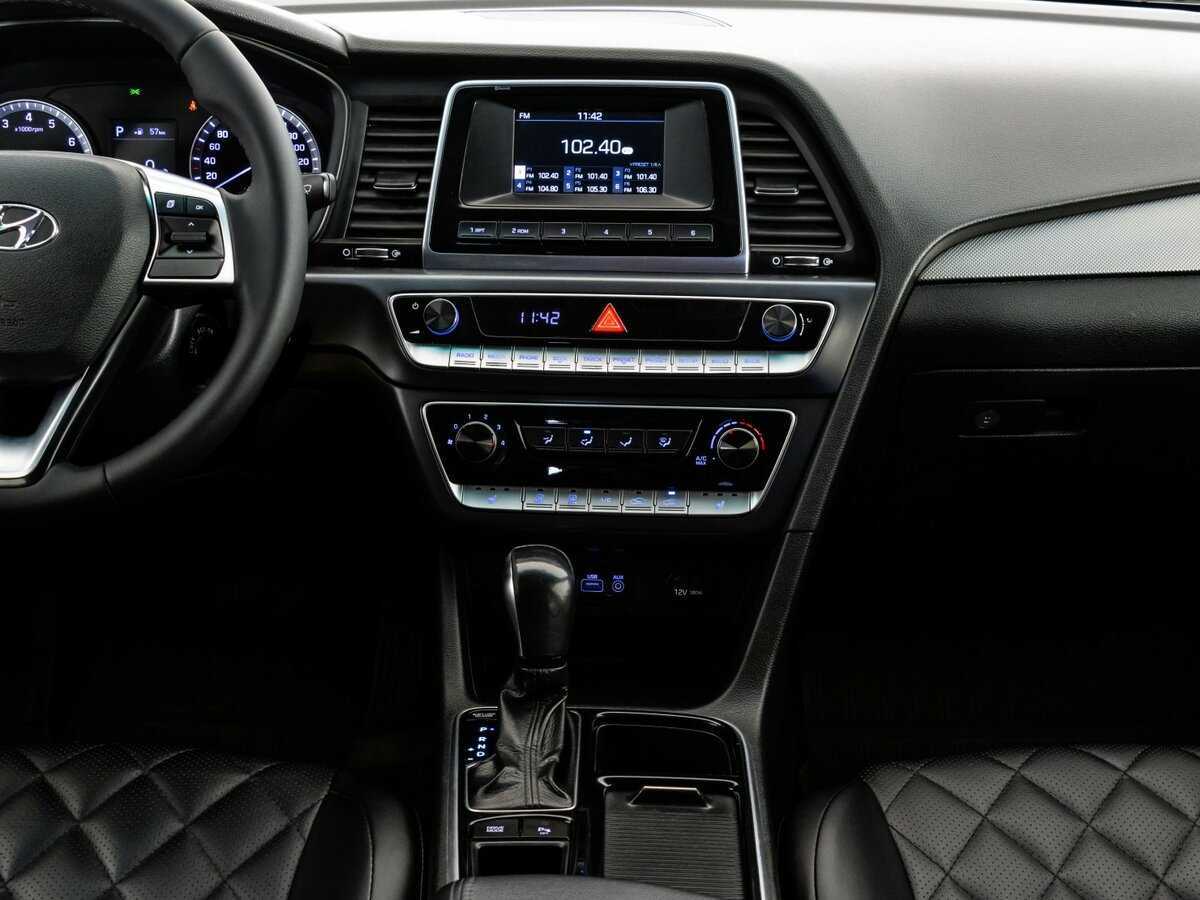 Купить Hyundai Sonata, 2019, 120 985 км.. Фото: #16