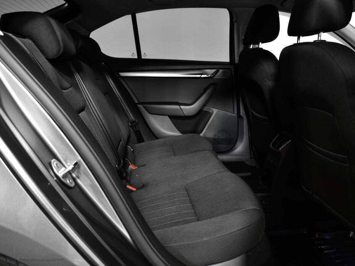 Купить Skoda Octavia, 2019, 155 145 км.. Фото: #9