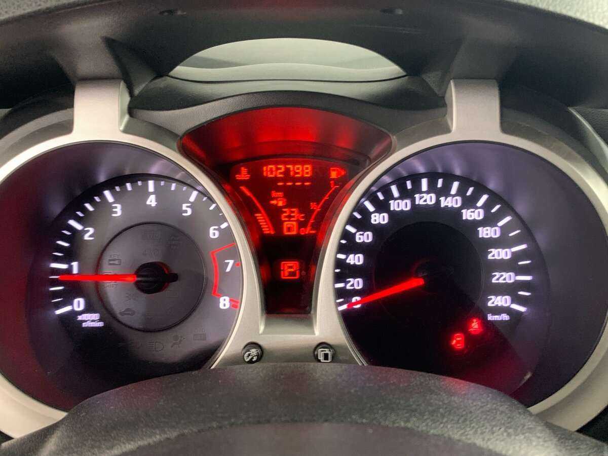 Купить Nissan Juke, 2012, 102 221 км.. Фото: #14