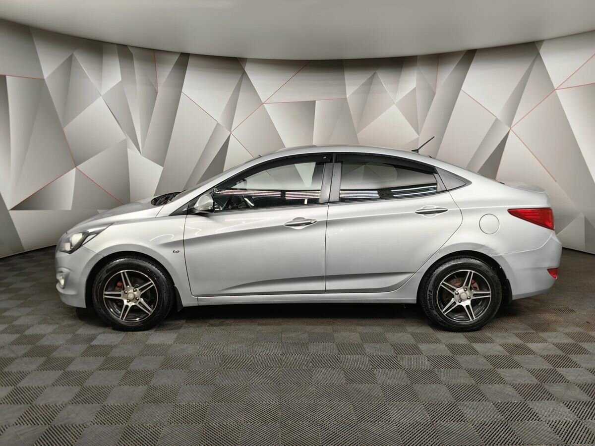 Купить Hyundai Solaris, 2015, 137 375 км.. Фото: #4