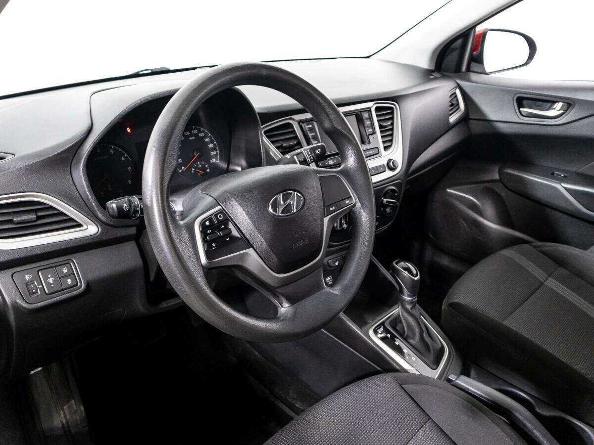 Купить Hyundai Solaris, 2019, 38 902 км.. Фото: #10