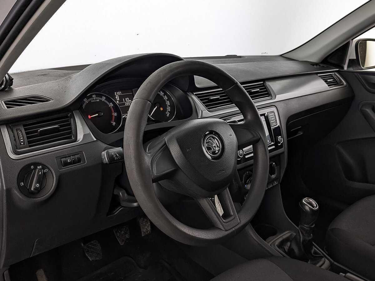 Купить Skoda Rapid, 2017, 195 557 км.. Фото: #13