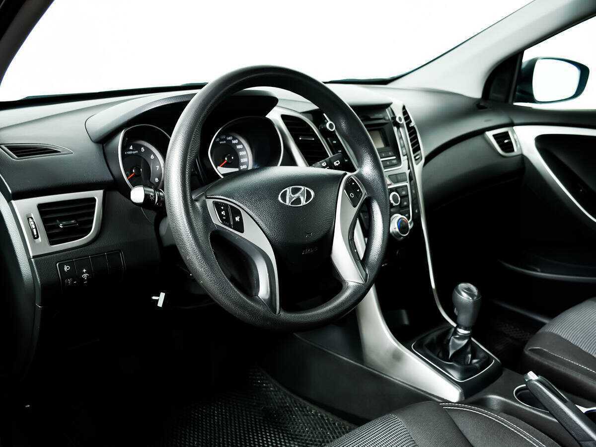 Купить Hyundai i30, 2014, 81 000 км.. Фото: #12