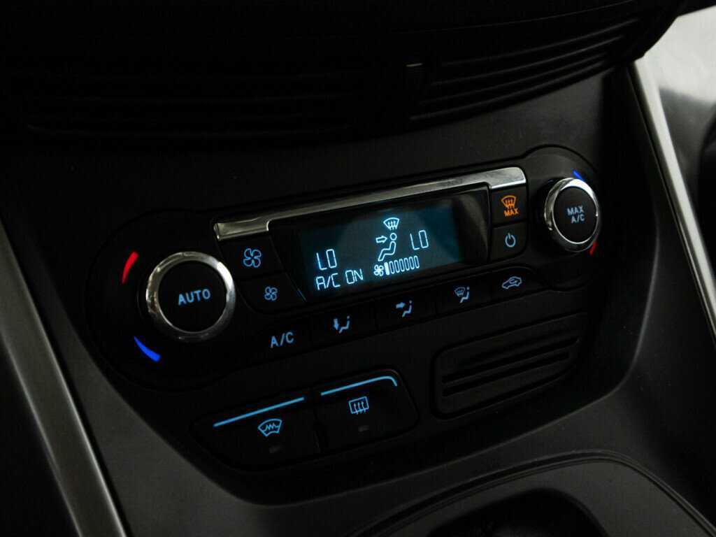 Купить Ford Kuga, 2016, 69 280 км.. Фото: #14