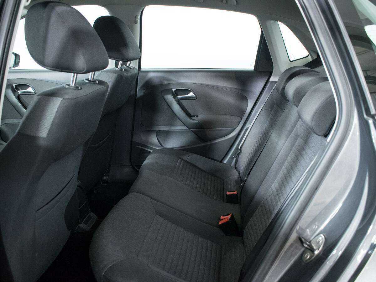 Купить Volkswagen Polo, 2012, 68 085 км.. Фото: #9