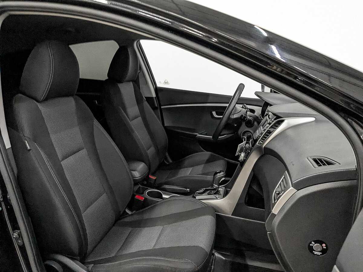 Купить Hyundai i30, 2015, 65 329 км.. Фото: #23