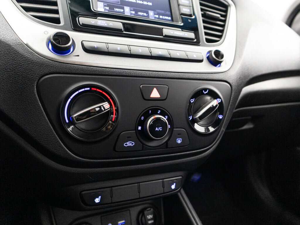 Купить Hyundai Solaris, 2018, 108 550 км.. Фото: #14