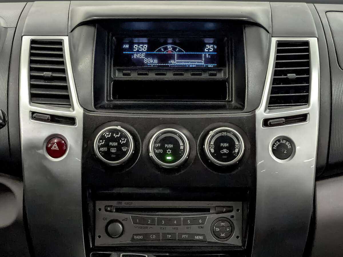 Купить Mitsubishi Pajero Sport, 2012, 270 085 км.. Фото: #12