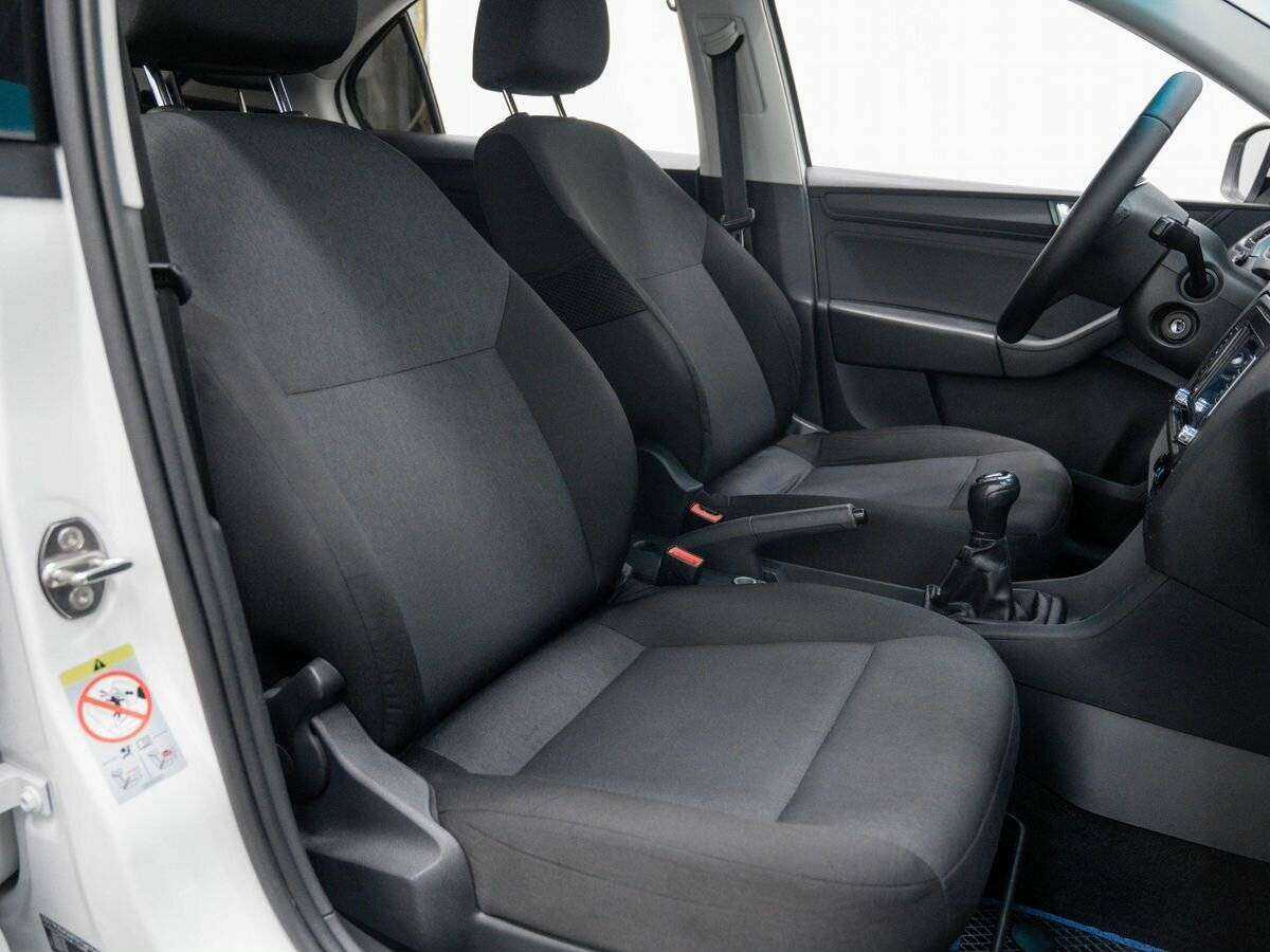 Купить Skoda Rapid, 2017, 157 992 км.. Фото: #11