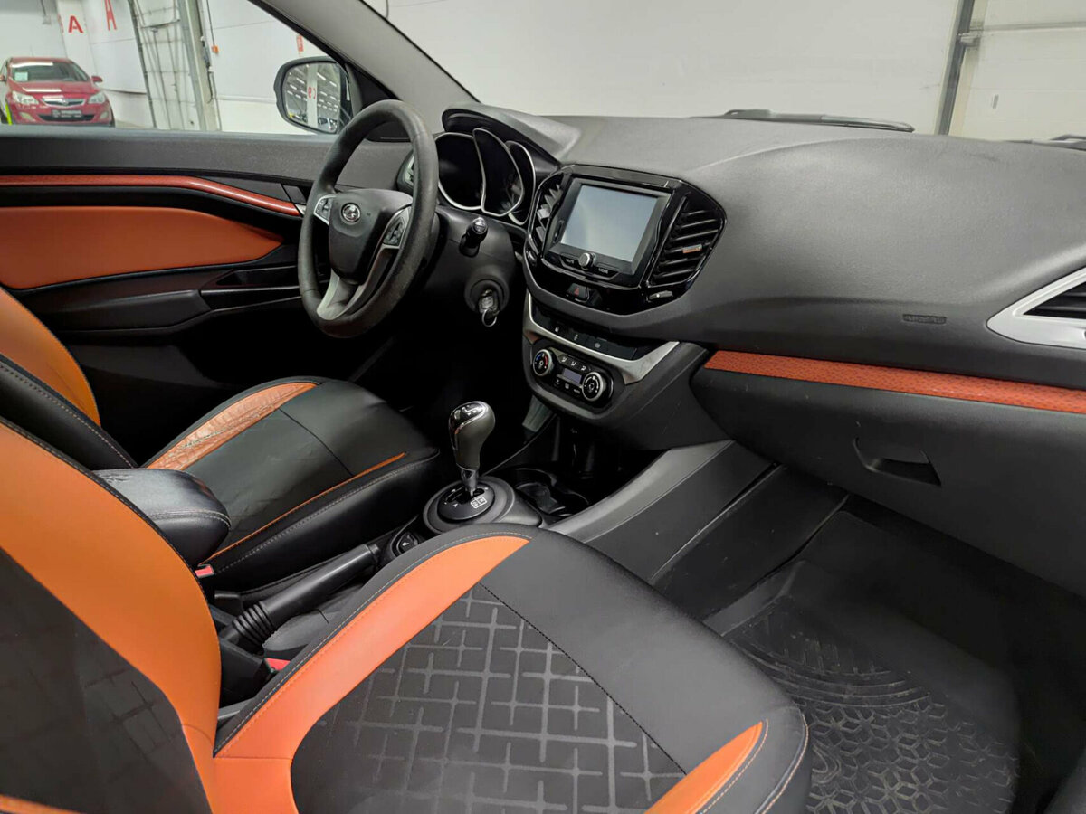 Купить Lada (ВАЗ) Vesta, 2018, 212 339 км.. Фото: #10