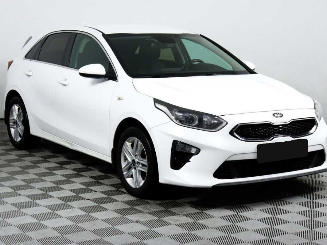 Купить Kia Ceed, 2018, 102 000 км.. Фото: #2