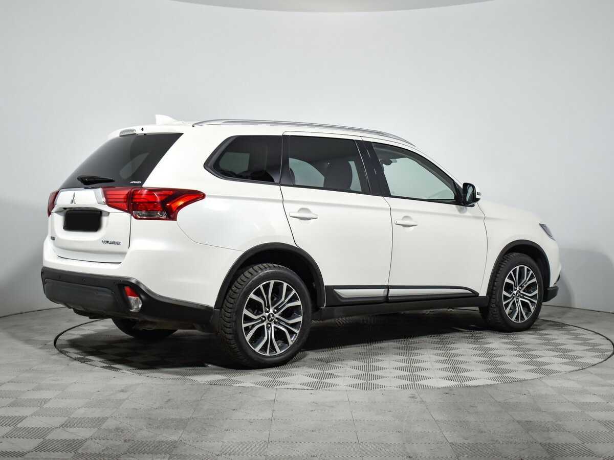 Купить Mitsubishi Outlander, 2018, 141 370 км.. Фото: #3
