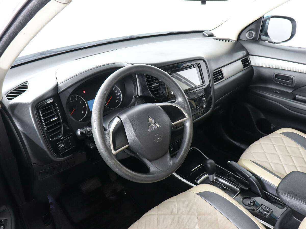 Купить Mitsubishi Outlander, 2017, 188 006 км.. Фото: #8