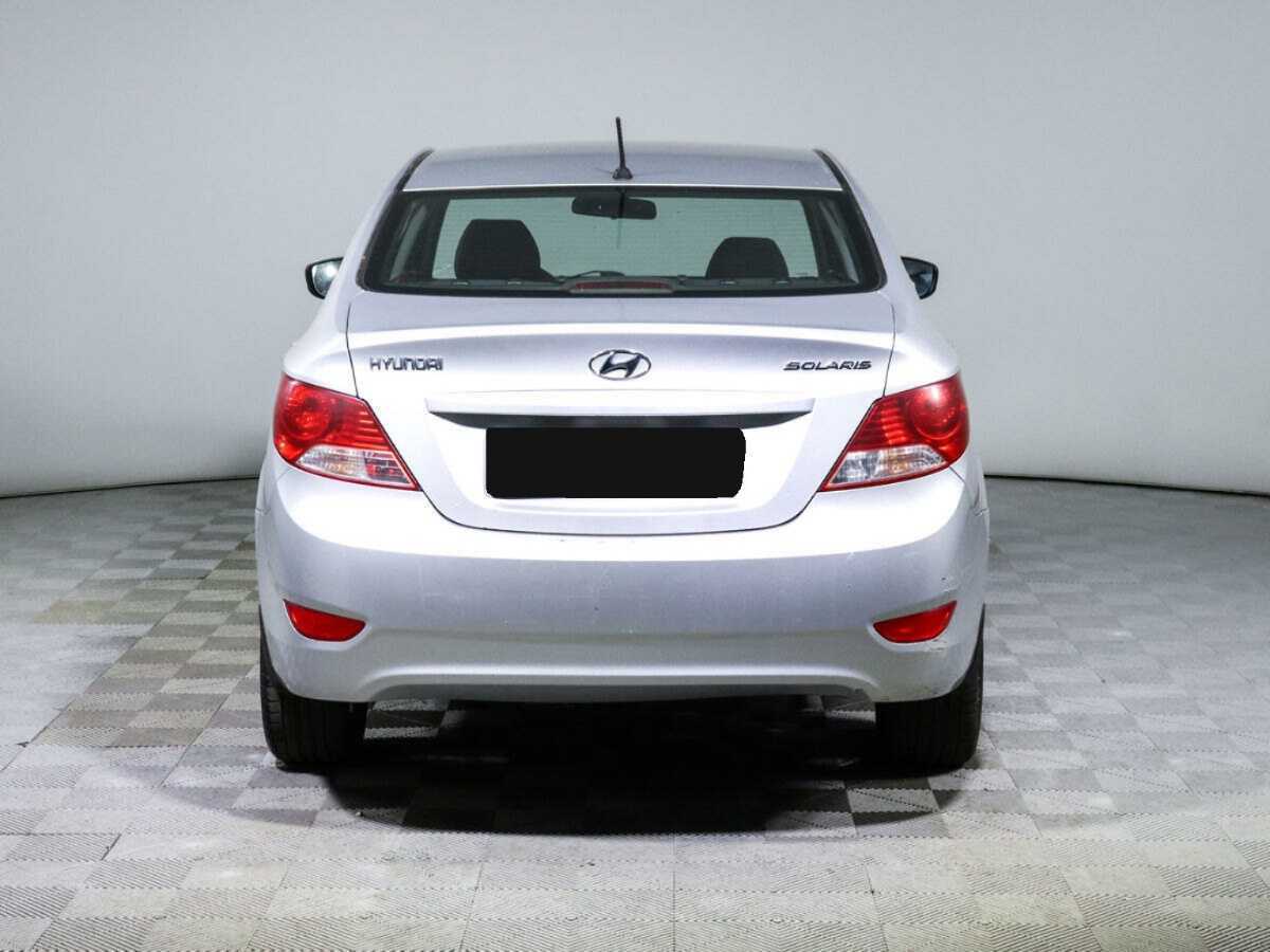 Купить Hyundai Solaris, 2013, 206 565 км.. Фото: #5