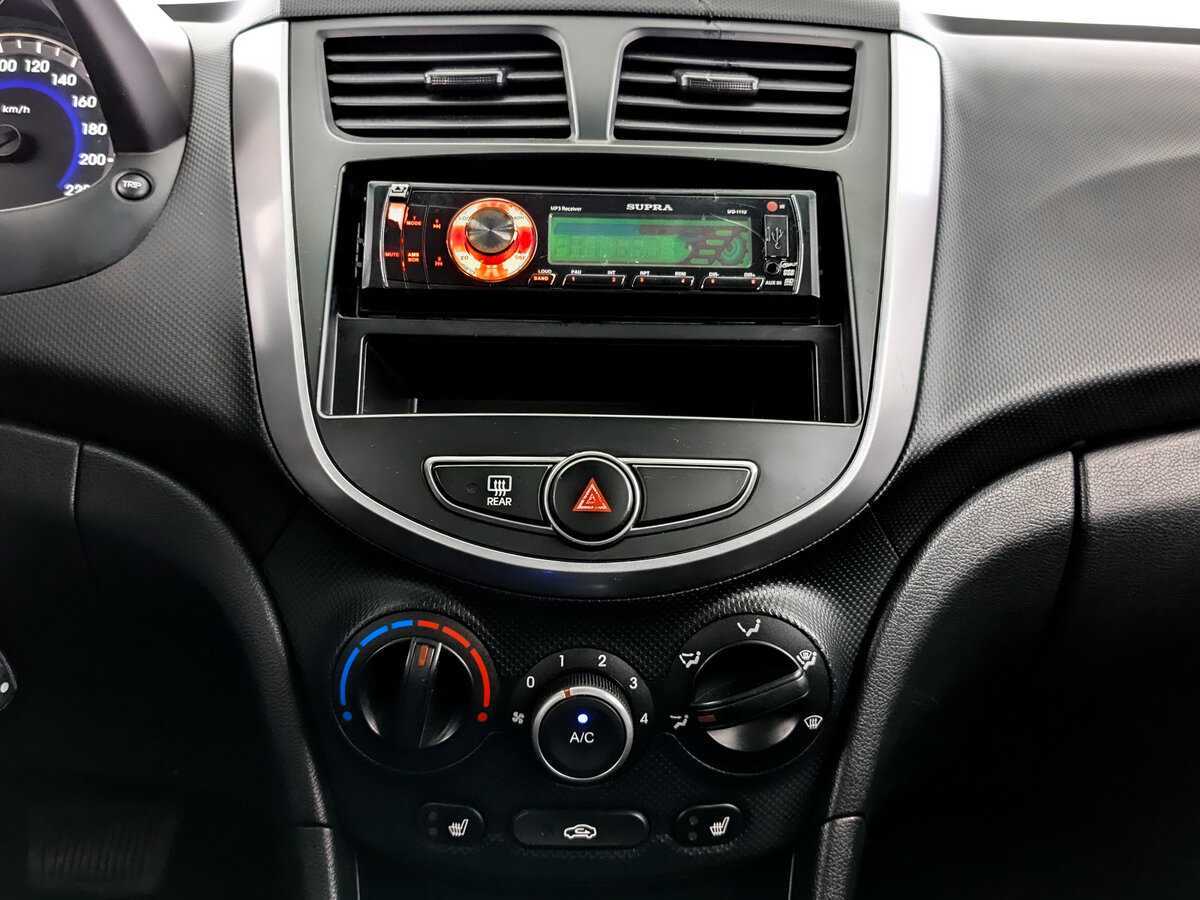 Купить Hyundai Solaris, 2016, 84 783 км.. Фото: #14