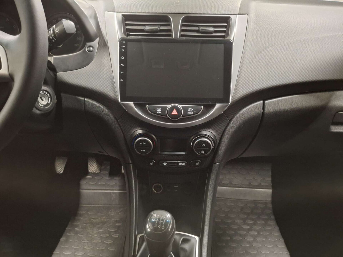 Купить Hyundai Solaris, 2016, 122 501 км.. Фото: #14