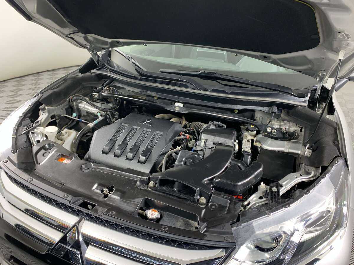 Купить Mitsubishi Eclipse Cross, 2018, 57 462 км.. Фото: #10