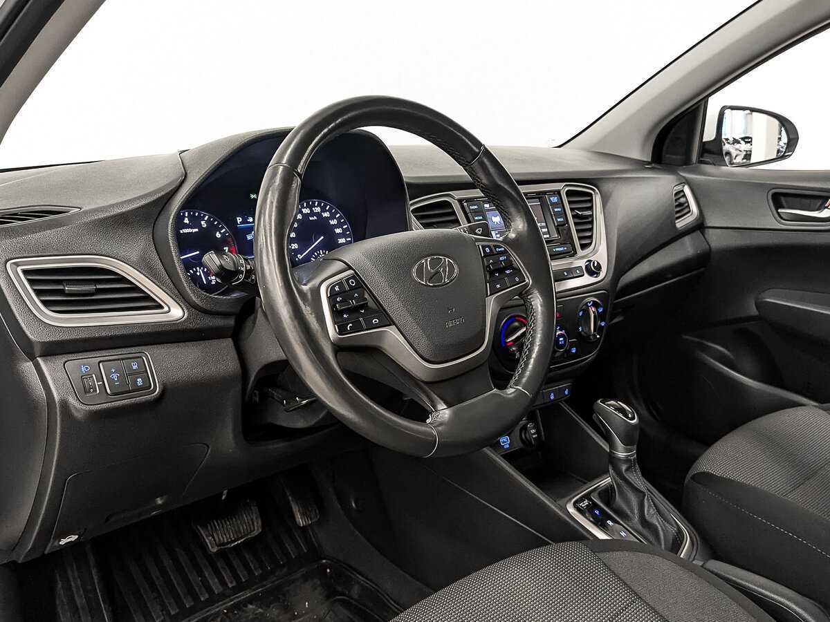 Купить Hyundai Solaris, 2019, 107 966 км.. Фото: #12