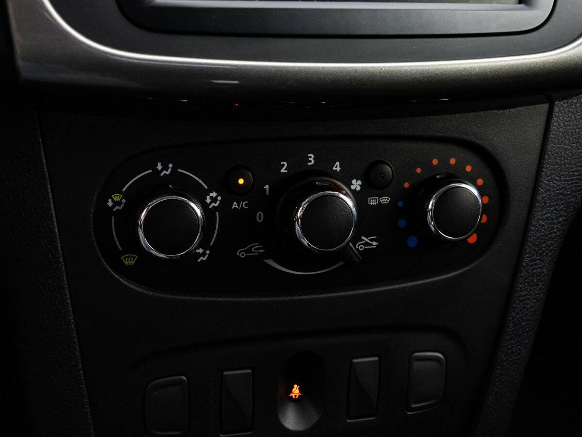 Купить Renault Sandero, 2022, 65 674 км.. Фото: #12